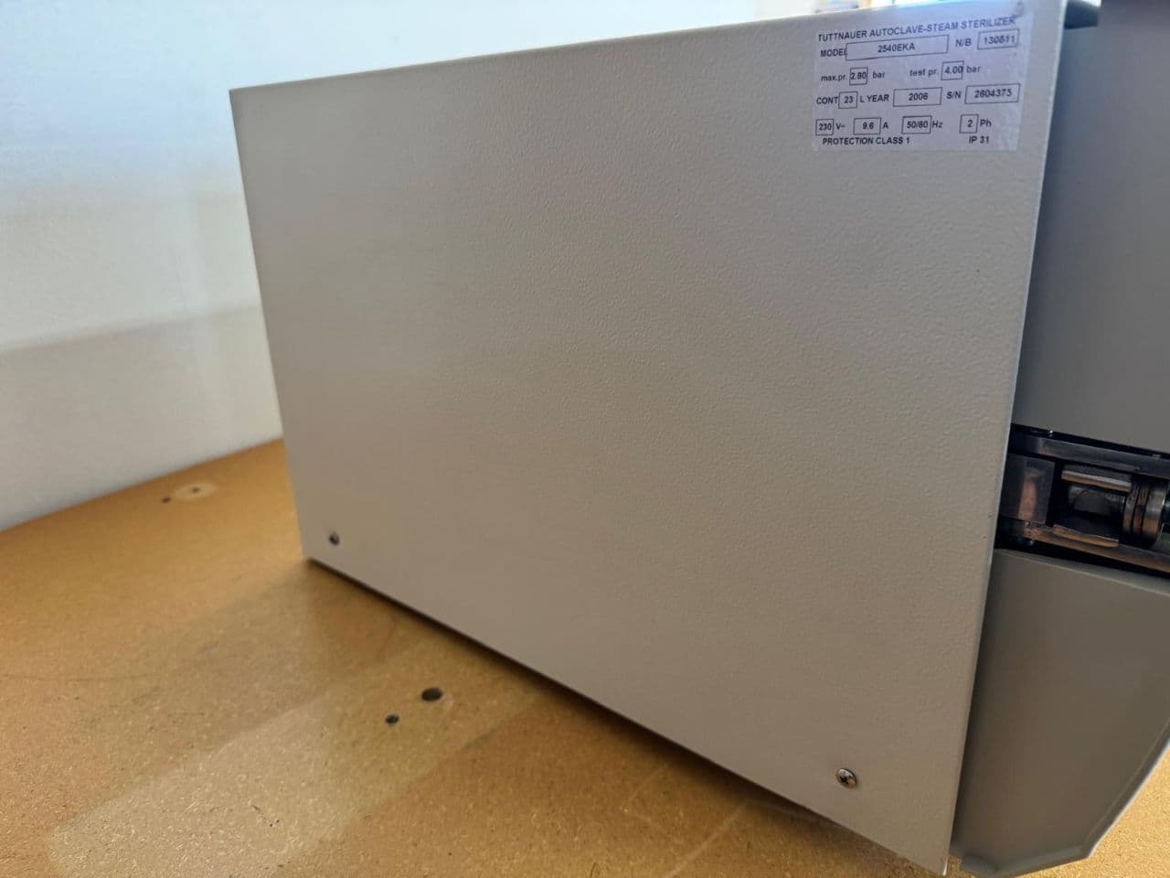 Tuttnauer EZ10K Automatic Autoclave Steam Sterilizer thumbnail 7