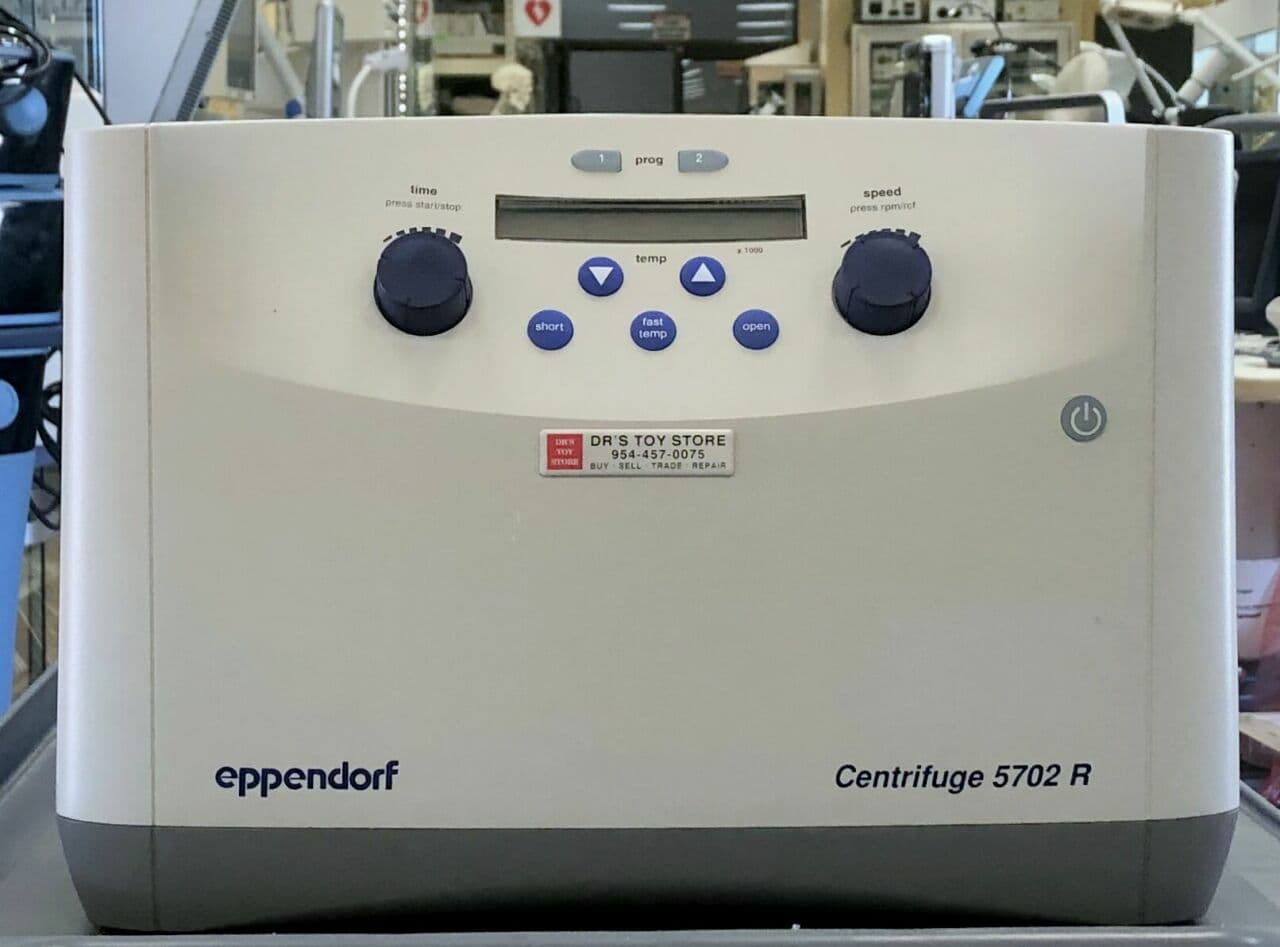 Eppendorf 5702R Refrigerated Benchtop Centrifuge thumbnail 3