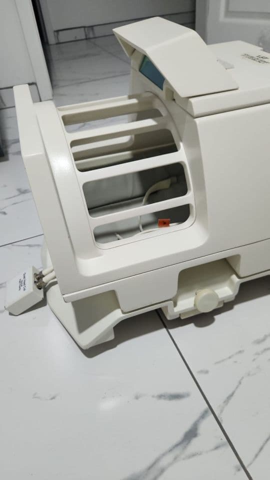 1.5T Quadrature Head MRI Coil from GE, Model 46-282118g2 thumbnail 2