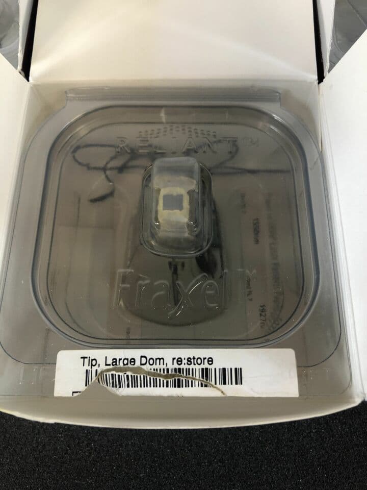 Fraxel SR 1500 Diode Laser System thumbnail 4