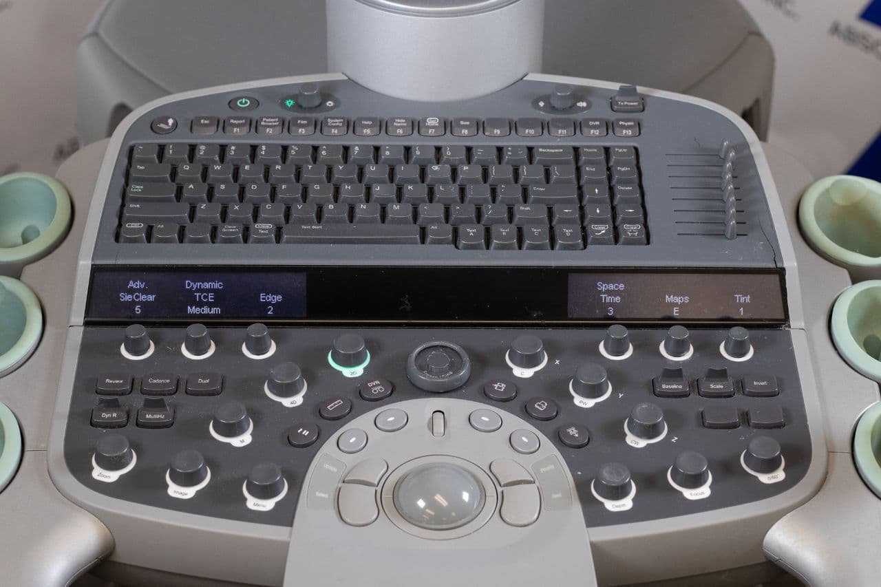 Acuson Siemens S2000 Ultrasound System thumbnail 4