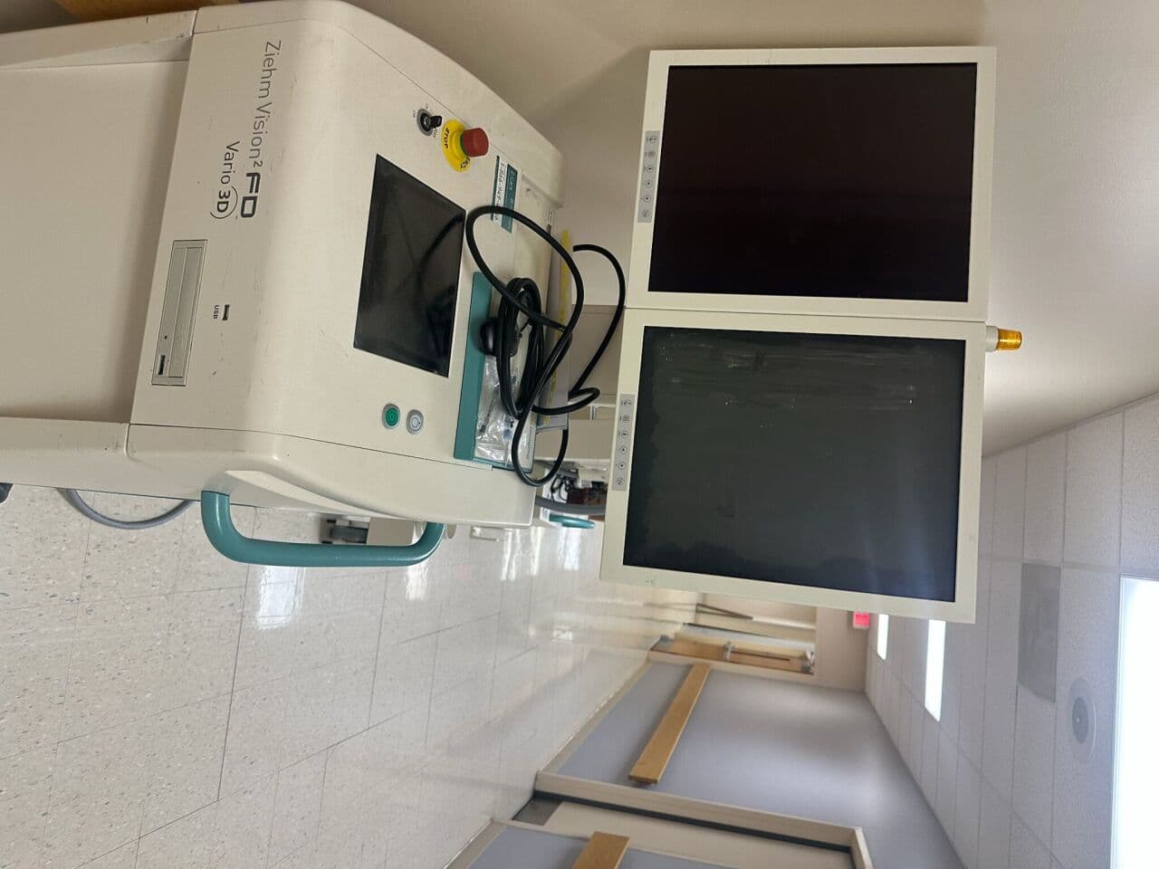Ziehm Vision FD Vario 3D Digital C-Arm System thumbnail 3
