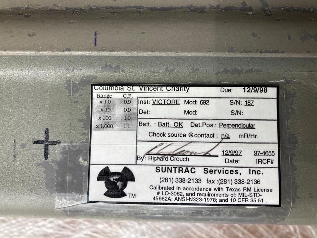 Victoreen 692 Radiation Survey Meter for Parts thumbnail 4
