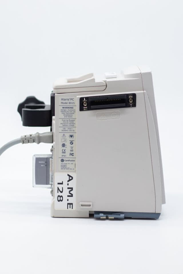 Alaris 8015 PC IV Infusion Pump thumbnail 2
