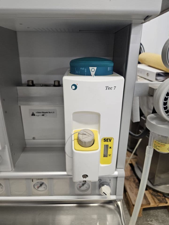 For Sale DATEX-OHMEDA Aestiva/5 Anesthesia Machine thumbnail 2