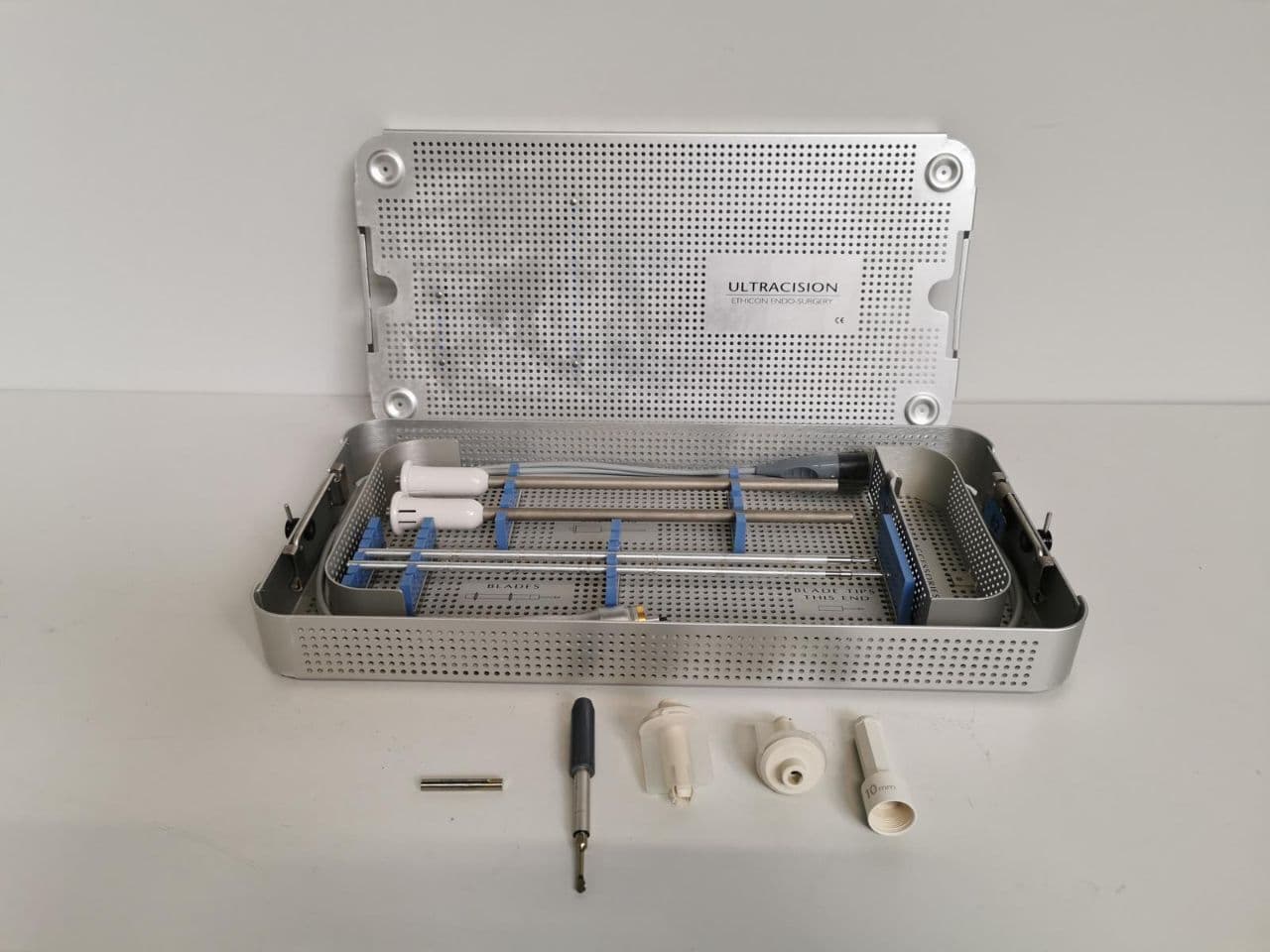 Ultrasonic Surgical Scalpel for Advanced Procedures by Ethicon thumbnail 2