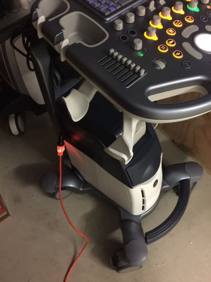 GE Voluson S8 BT13 4D Ultrasound System thumbnail 3