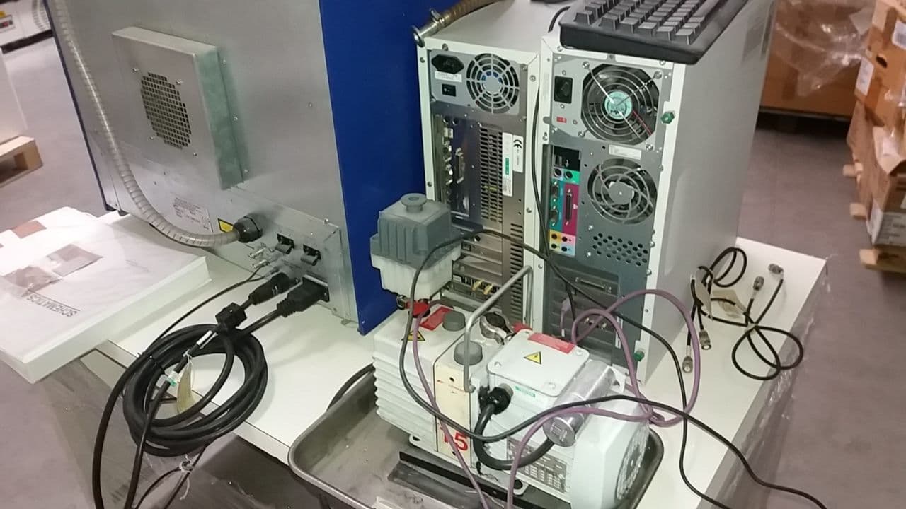 Proteomics Analysis Mass Spectrometer — Waters Instruments Micromass MALDI TOF thumbnail 5