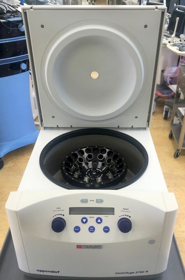 Eppendorf 5702R Refrigerated Benchtop Centrifuge