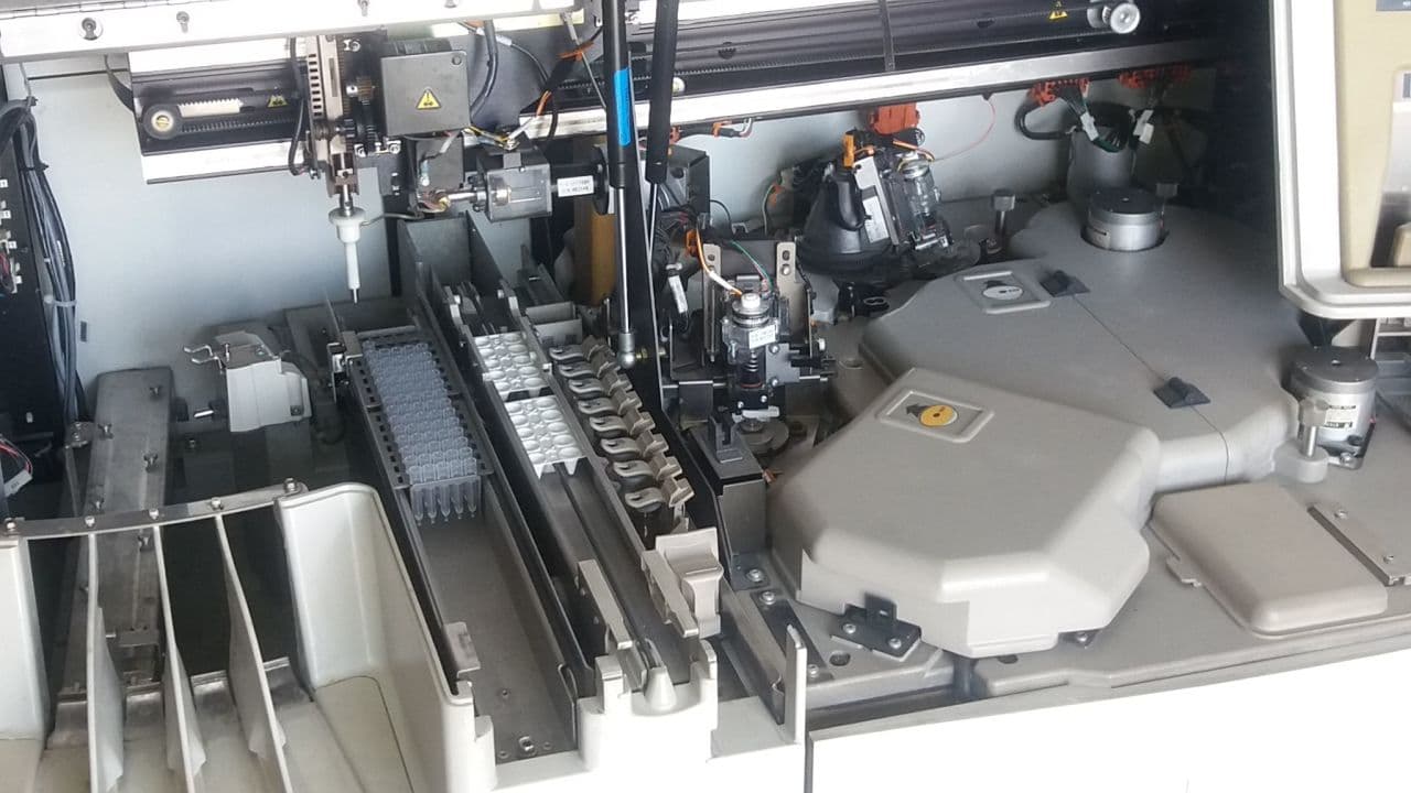 Clinical Chemistry Analyzer by Vitros - Model 250 thumbnail 4