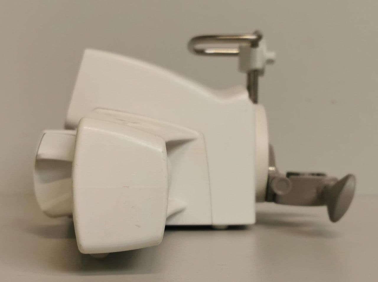 Compact and Intuitive Fresenius Injectomat Agilia Syringe Infusion Pump thumbnail 2