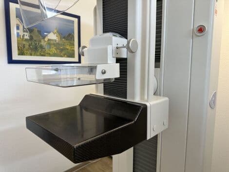 Digital Breast Imaging Mammography System — Hologic Lorad Selenia thumbnail 7