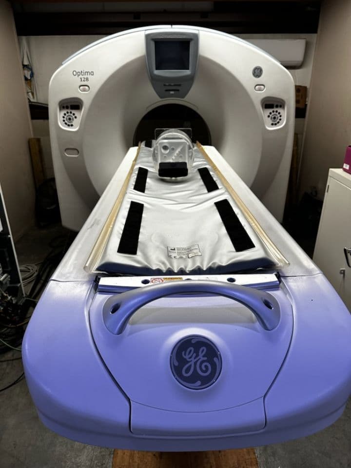 GE Optima 660 CT Scanner with 128-Slice Option