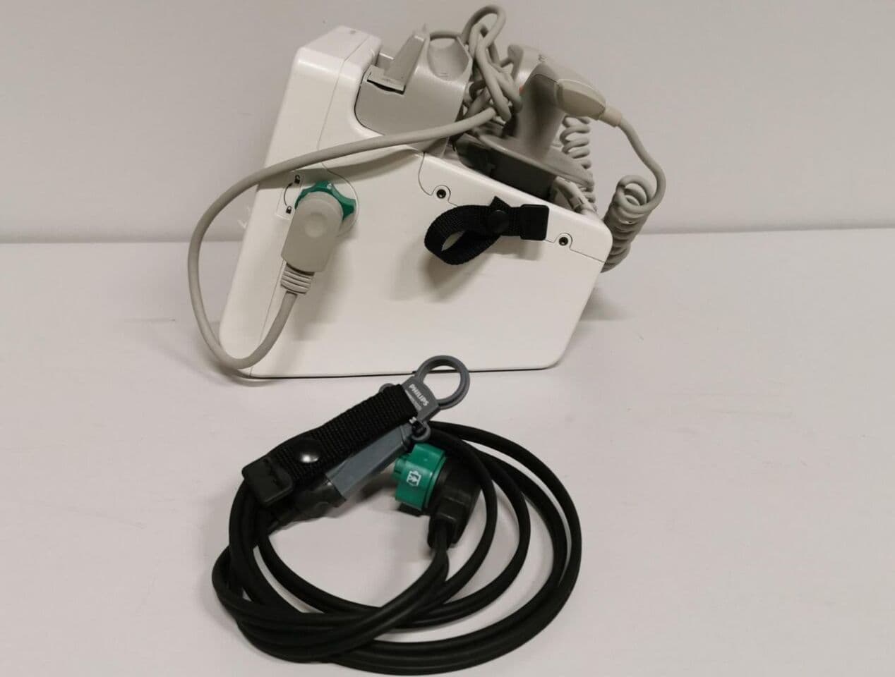Philips HeartStart XL+ Defibrillator Monitor thumbnail 4
