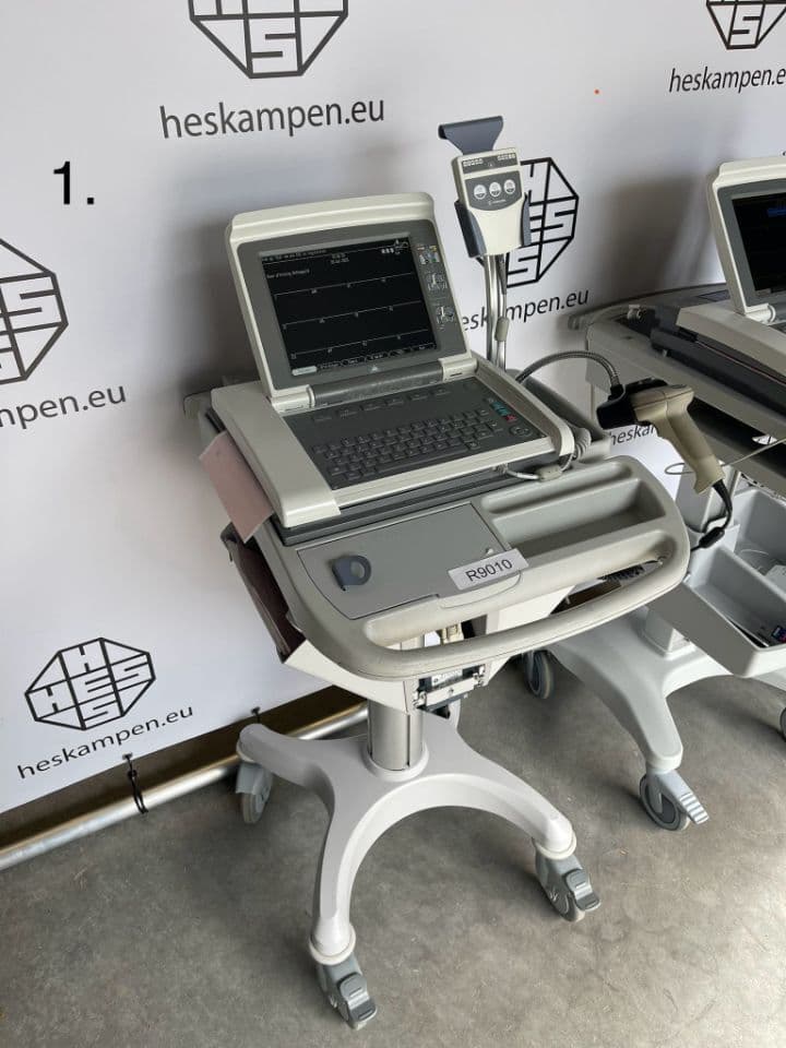 GE MAC 5500HD EKG Machine thumbnail 2