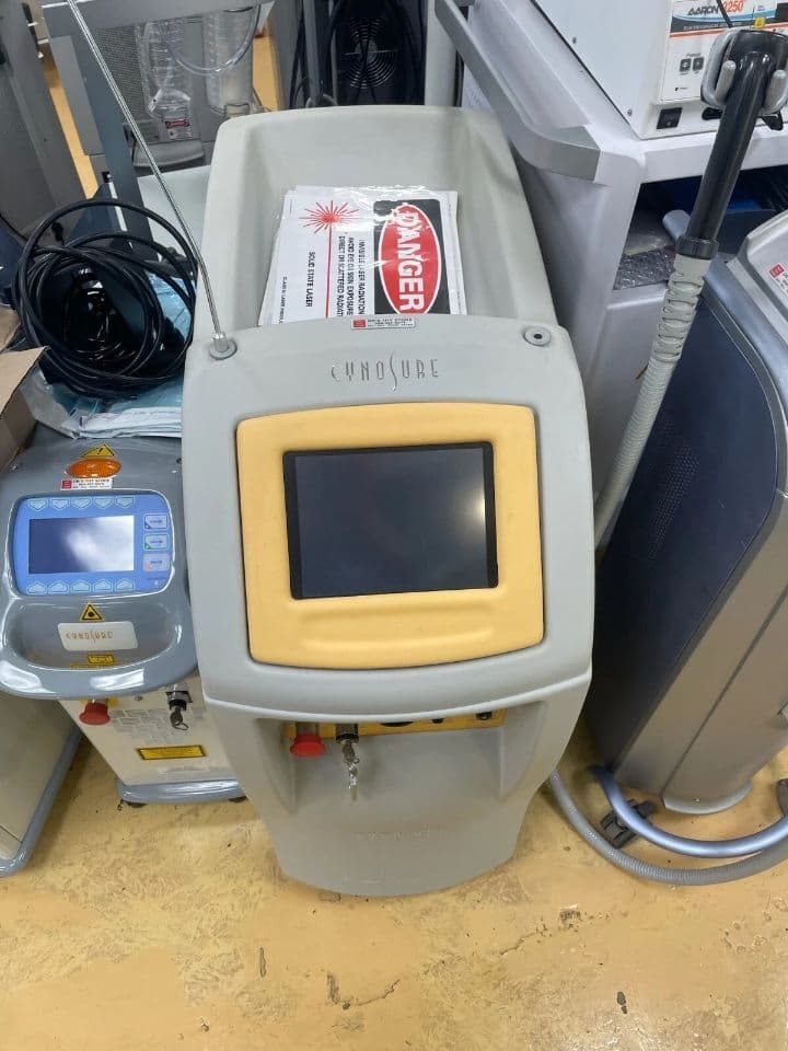 Cynosure SmartLipo Triplex Laser Liposuction Unit thumbnail 5