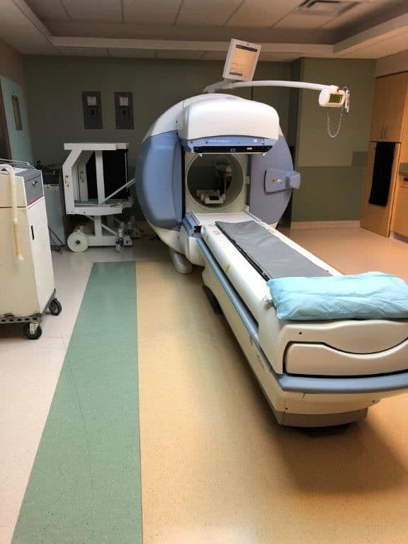 GE Infinia Hawkeye 4 4-Slice SPECT/CT Gamma Camera thumbnail 5
