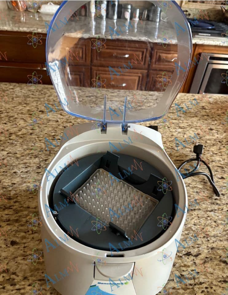 Applied Biosystems QuantStudio 5 Real-Time PCR System with C2000 PlateFuge Centrifuge thumbnail 6