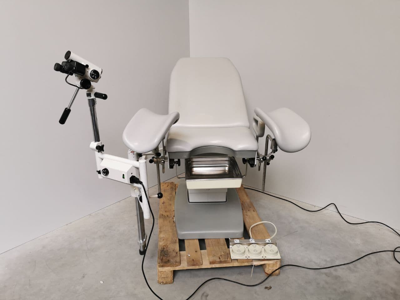Versatile Examination Chair by Schmitz — Model 115.515 thumbnail 2