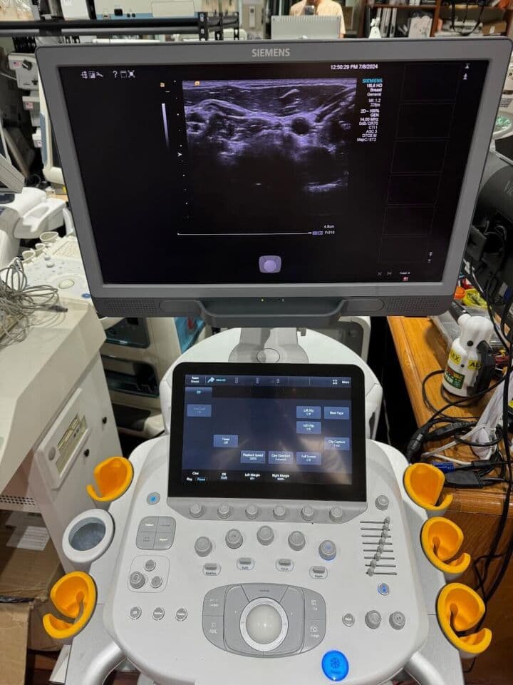 Siemens Acuson Antares S3000 Ultrasound System thumbnail 2