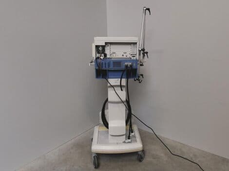 Draeger Evita 4 Intensive Care Ventilator in Excellent Condition thumbnail 4
