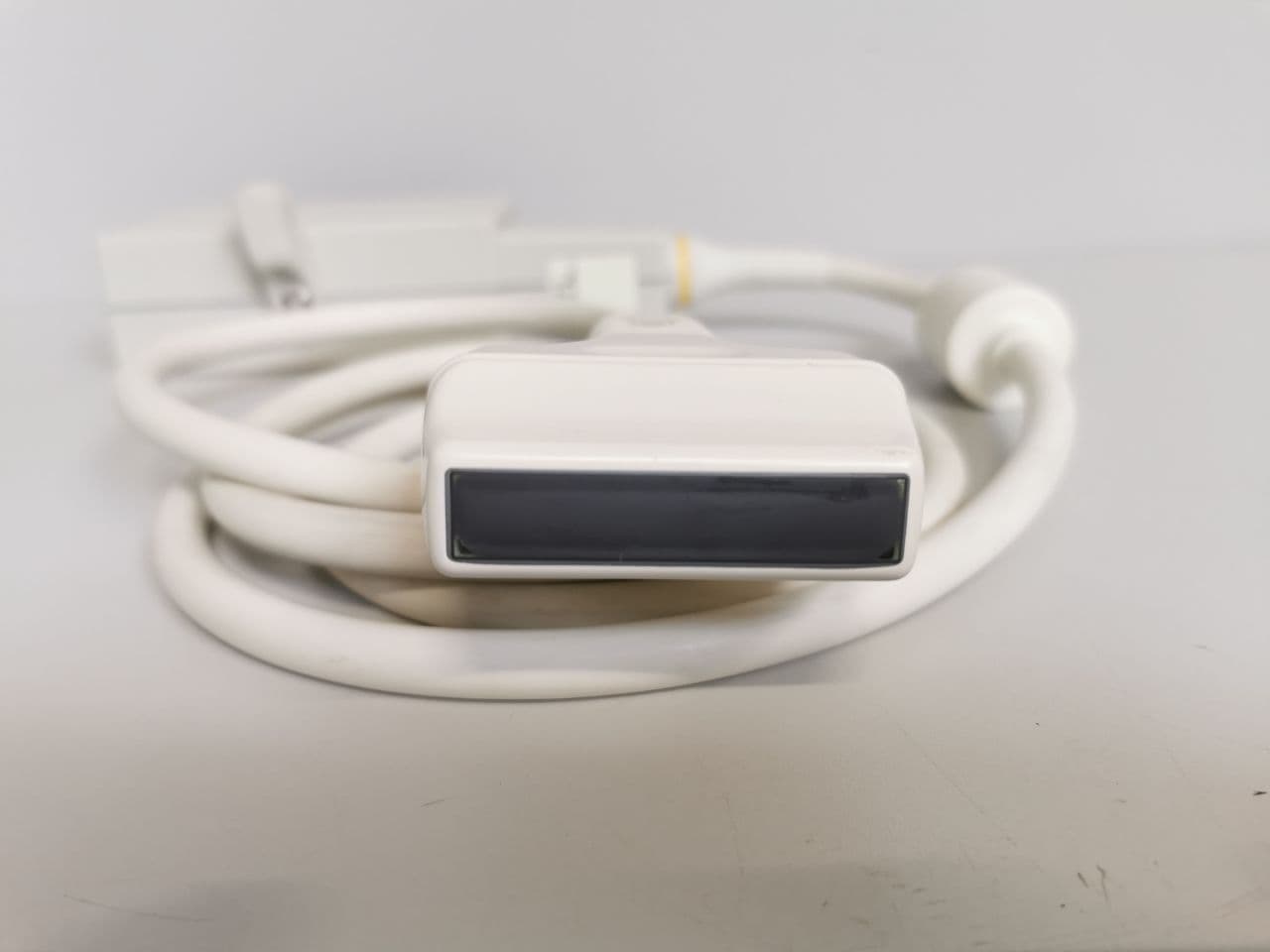 GE Healthcare 7L Linear Ultrasound Probe thumbnail 2