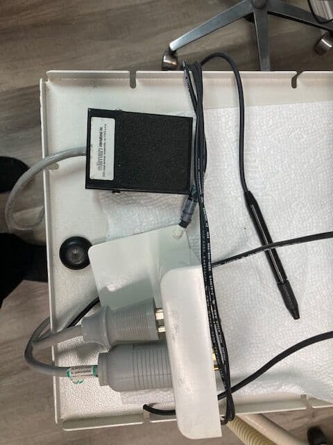 Surgitron FFPF EMC High-Frequency Radiosurgical Unit from Ellman thumbnail 6