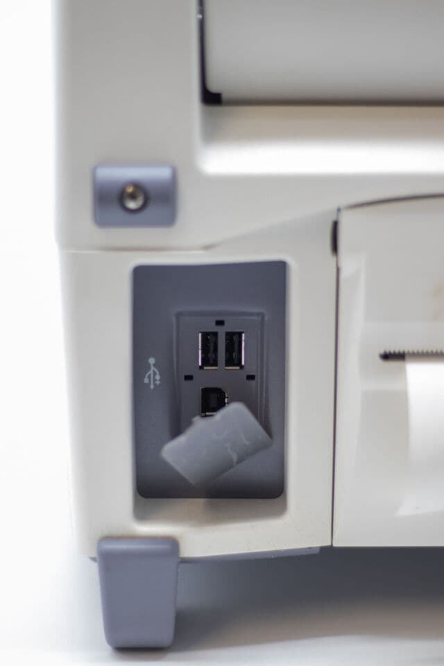 GE Lunar Achilles Express Portable Bone Densitometer thumbnail 4
