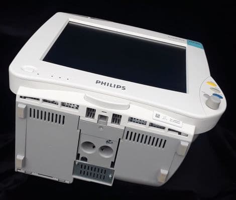 Philips IntelliVue M8004A MP50 Patient Monitor with M3001A Module thumbnail 7