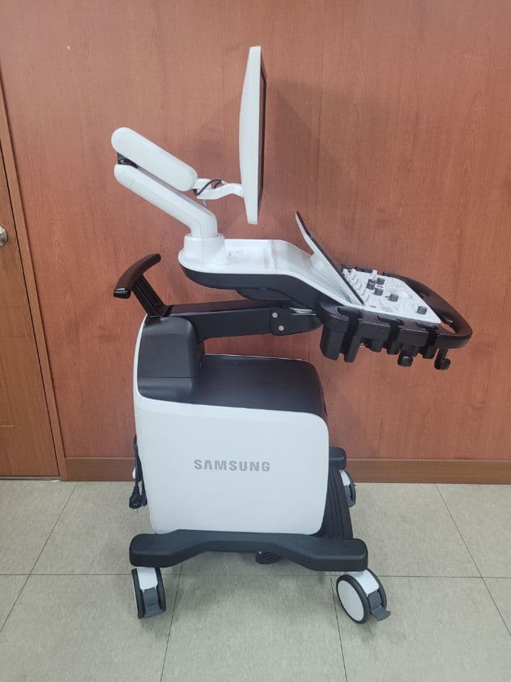 Samsung V7 OB/GYN and Vascular Ultrasound System thumbnail 2
