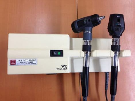 Welch Allyn 767 Diagnostic Otoscope thumbnail 2