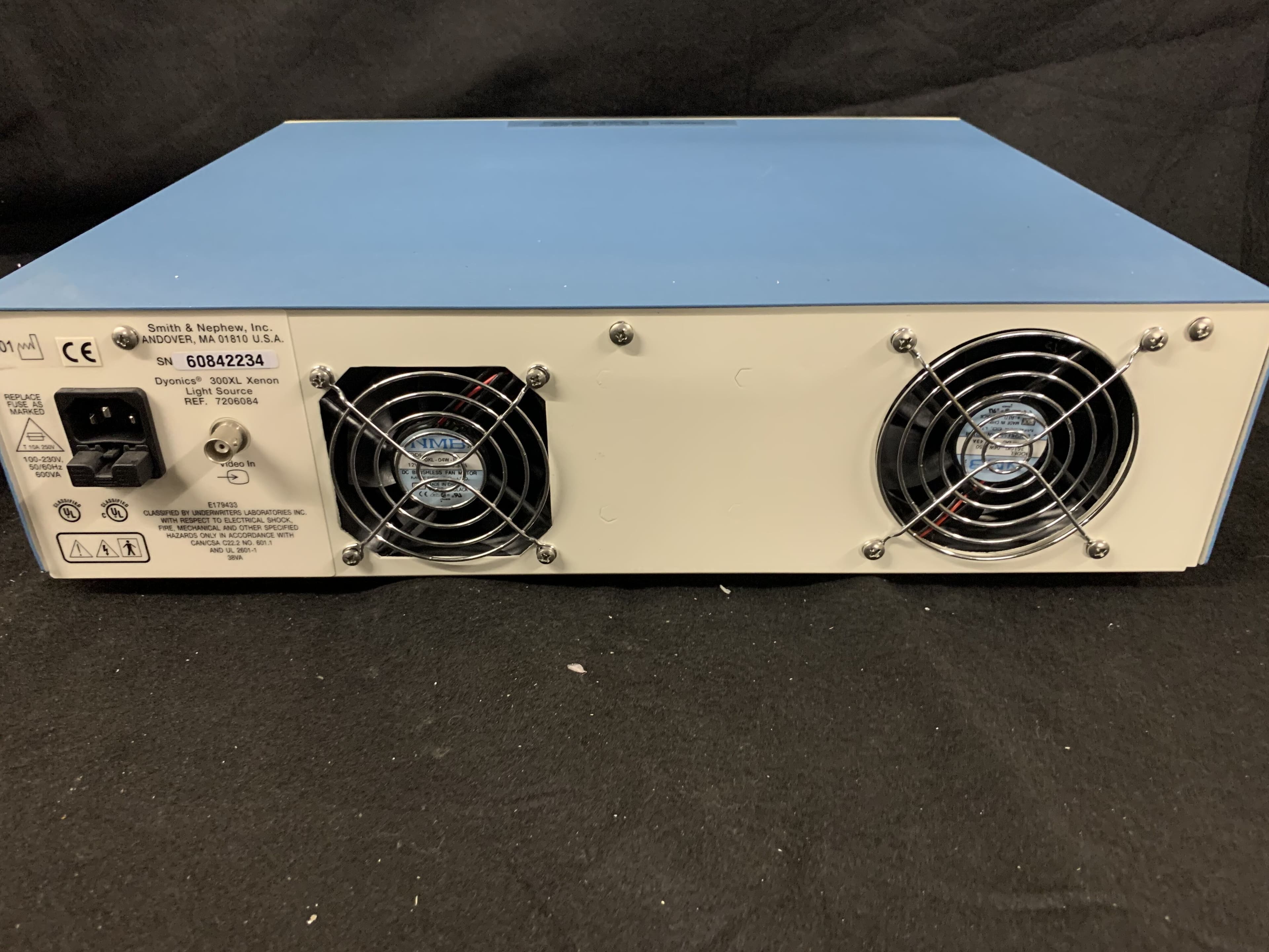 Dyonics 300XL Xenon Light Source for Endoscopy thumbnail 4
