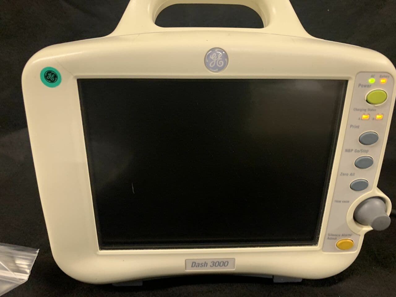 GE Dash 3000 Biomed Certified Bedside Monitor with Cables thumbnail 2