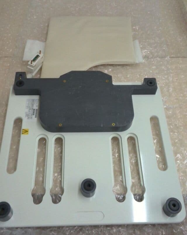 Siemens 1.5T MRI Shoulder Array Base Plate for Symphony Maestro Class - Part Number 5515445 / 05515445