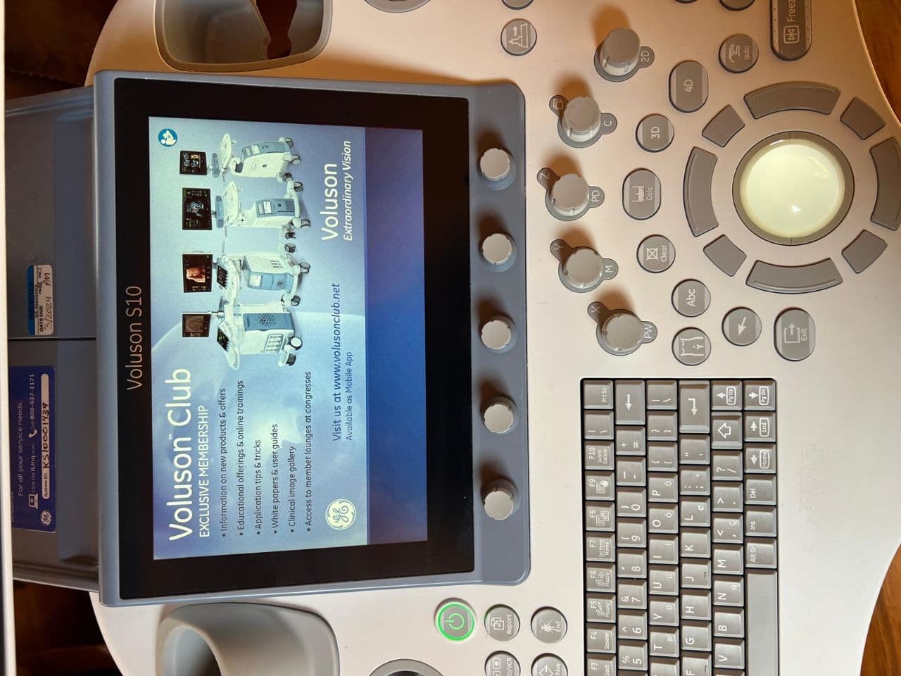 GE Healthcare Voluson S10 BT16 3D/4D Women's Health Ultrasound System thumbnail 7