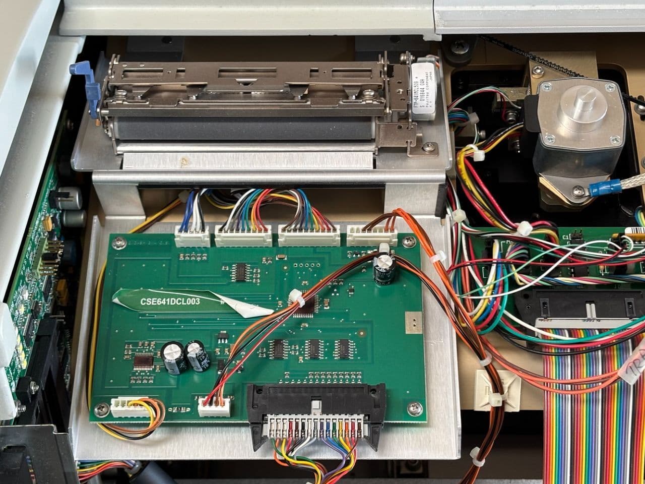 Automated Immunology Analyzer — bioMérieux mini VIDAS thumbnail 6