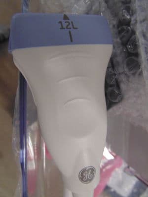 GE Venue 40 BT12 Point-of-Care Ultrasound System thumbnail 4