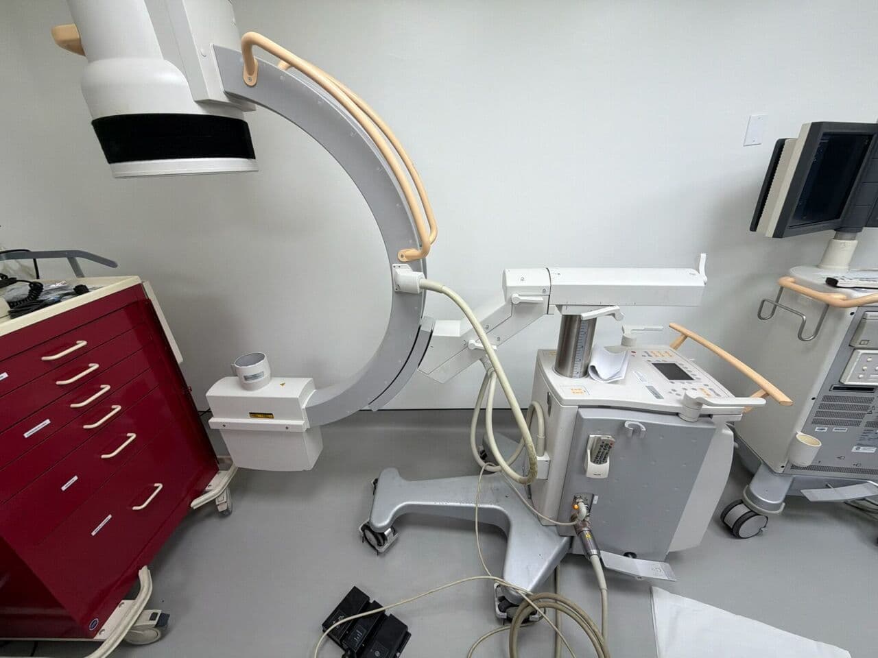 Philips BV Pulsera Digital Mobile C-Arm image 1