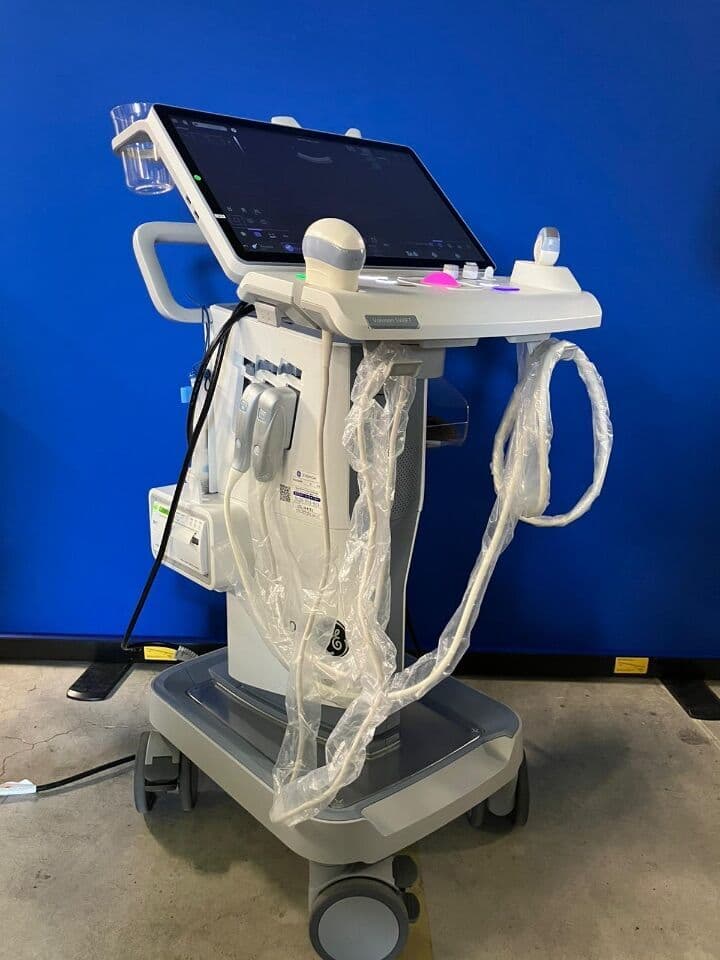 Advanced 4D GE Voluson Swift BT23 OB/GYN Ultrasound System thumbnail 2