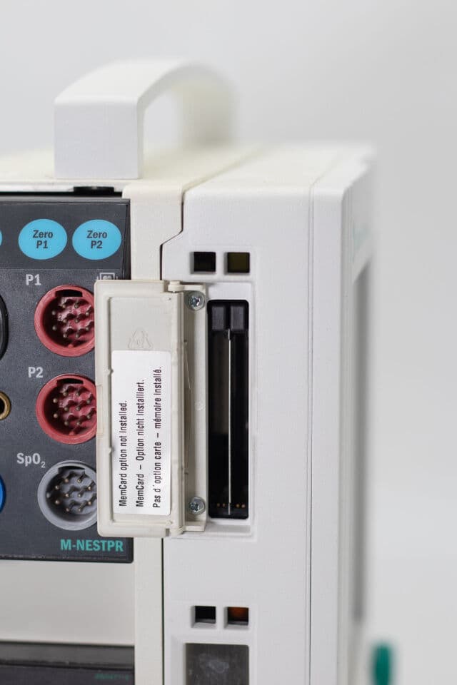 Datex-Ohmeda Compact S/5 Multiparameter Monitor for PACU and Day Surgery thumbnail 3