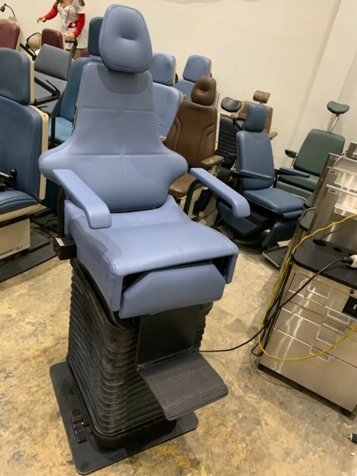 Ritter Midmark Dental Examination and Procedure Chair thumbnail 3