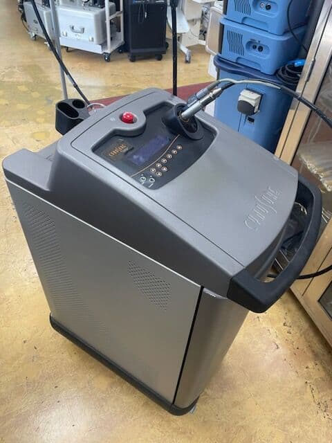Cynosure Apogee Elite YAG Laser System thumbnail 2