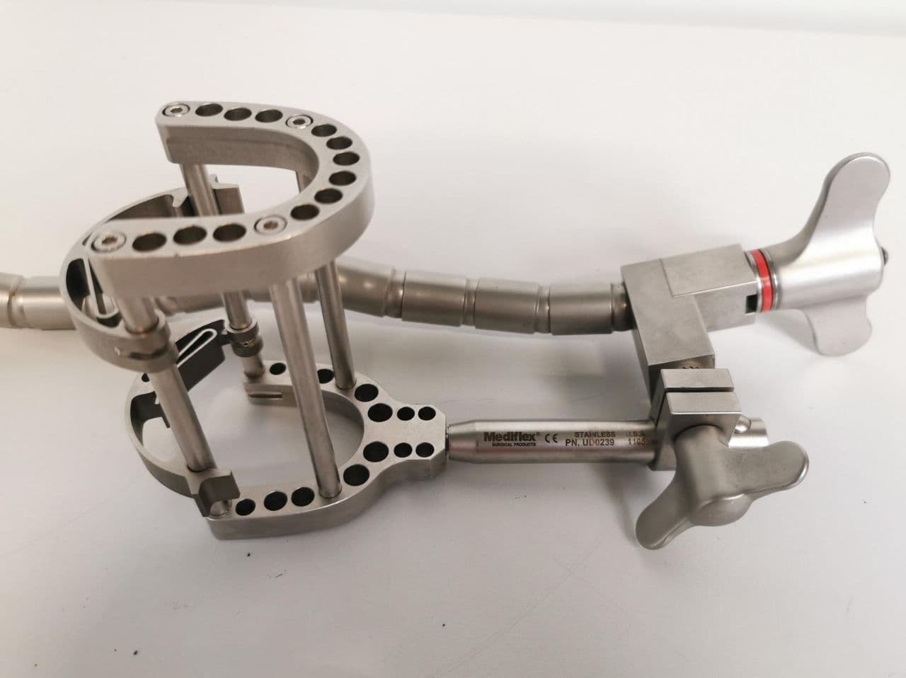 Flexible Retractor Arm for Surgical Procedures — Mediflex UD1001-1 thumbnail 3