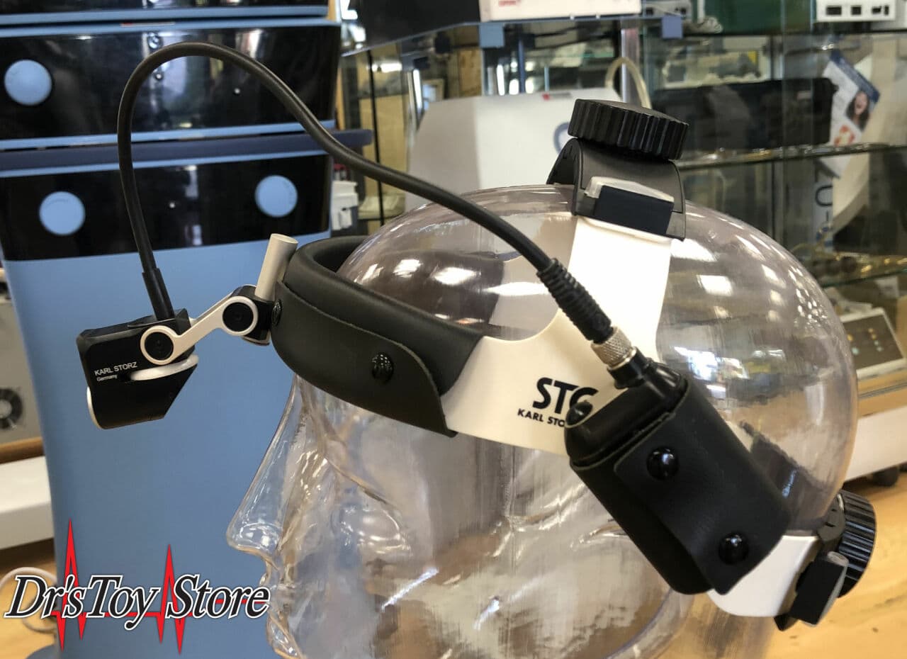 Karl Storz Endoscope Headlight 094103 with Battery 094108 thumbnail 3