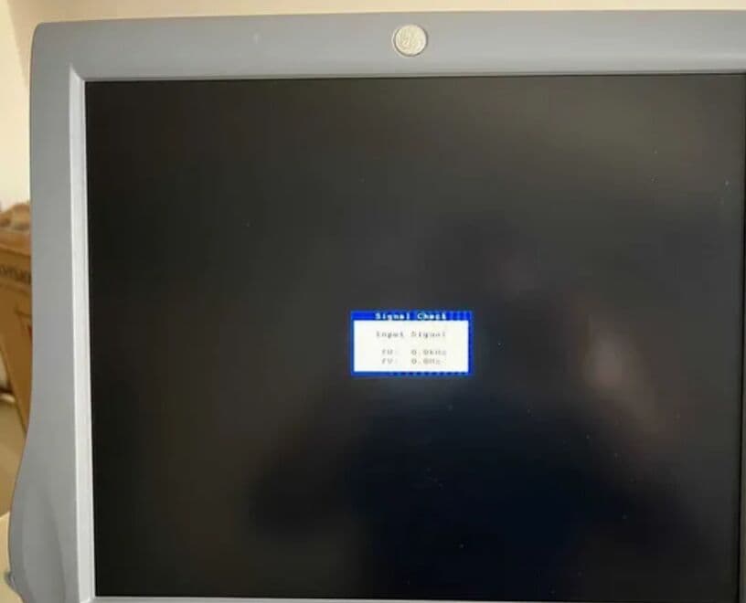GE Vivid 7 Ultrasound Monitor GA500 (P/N 5261237) image 1