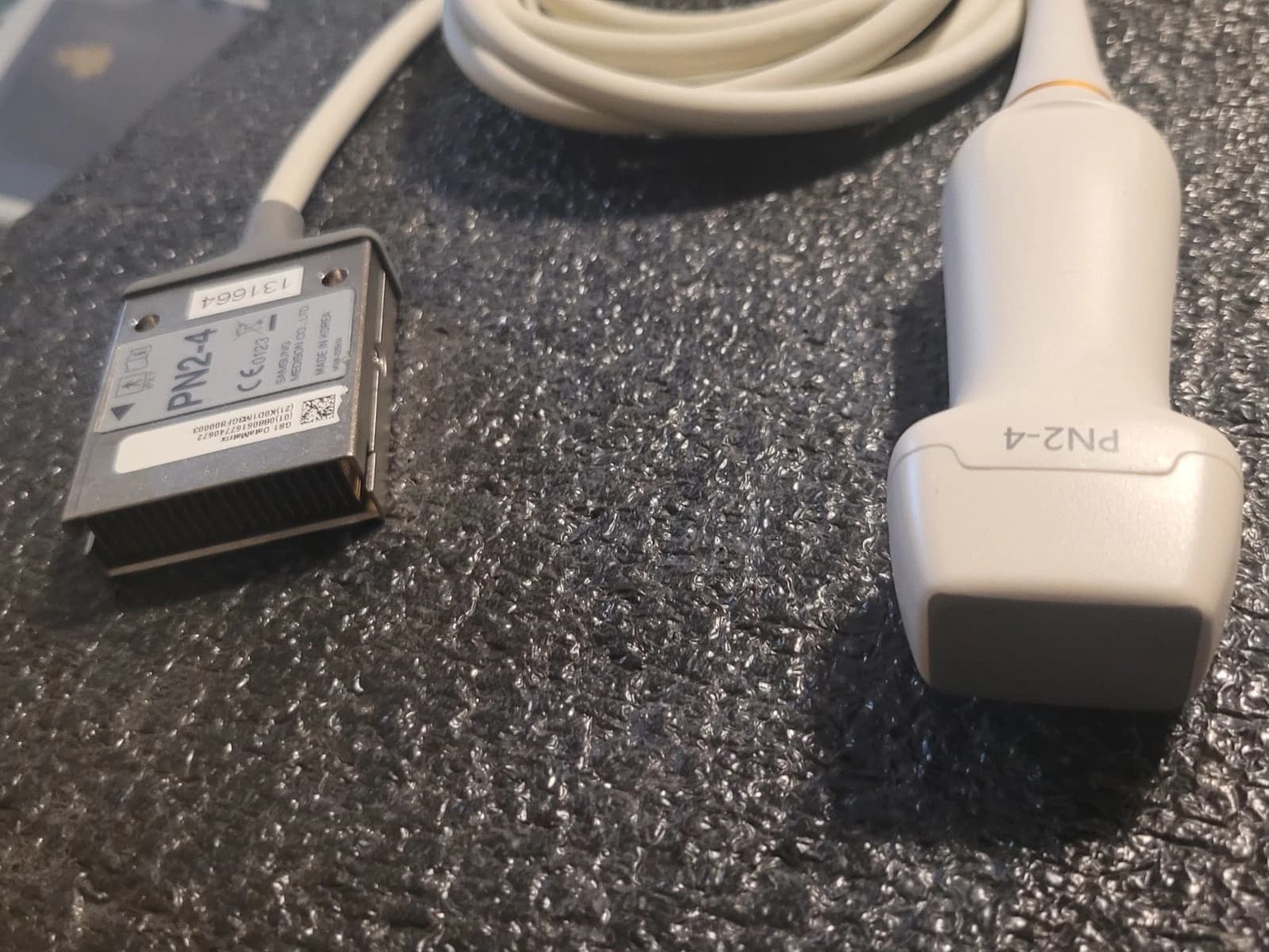 Samsung PN2-4 Phased Array Ultrasound Probe for HS40, HS30, HM70 EVO and MySono U6 Systems – Cardiac, Vascular and Abdominal Imaging