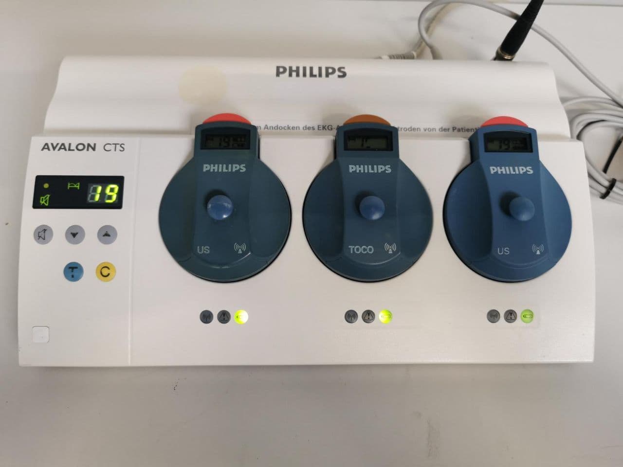 Avalon CTS Telemetrie Fetal Monitor from Philips thumbnail 3