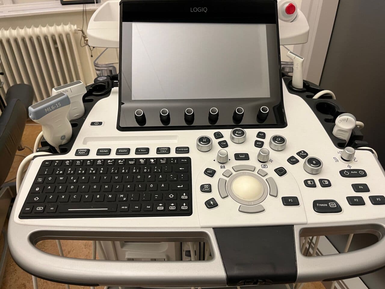 GE Logiq E10 General Ultrasound System thumbnail 2