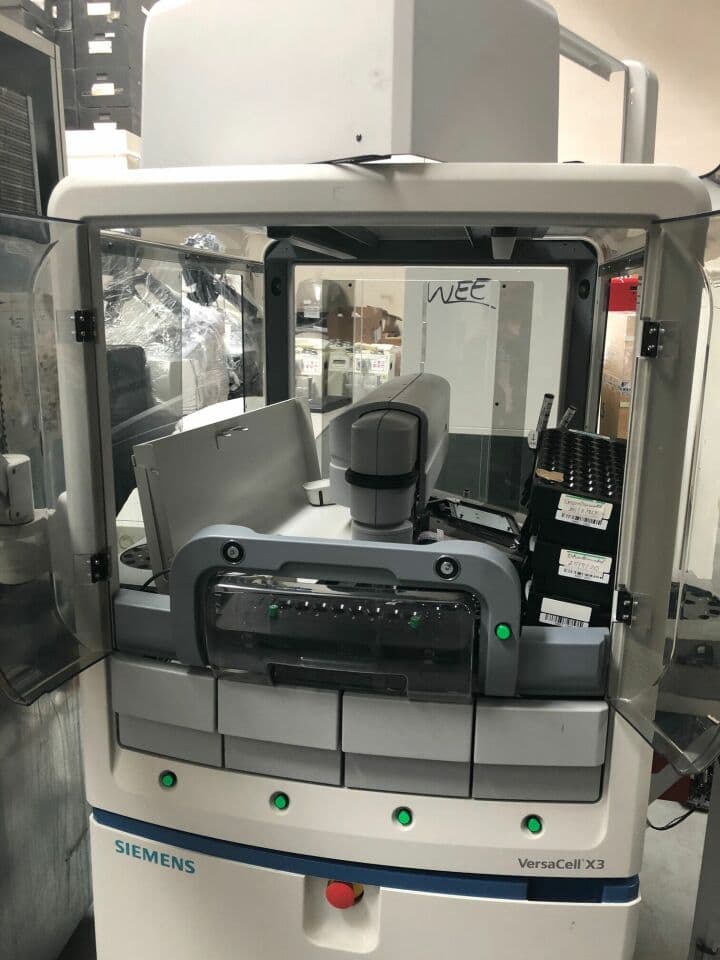 Siemens VersaCell X3 Solution: An Integrated Robotic Sample Management System thumbnail 2