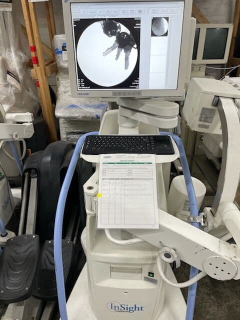 Hologic Fluoroscan InSight 2 Digital Mini C-Arm System thumbnail 6